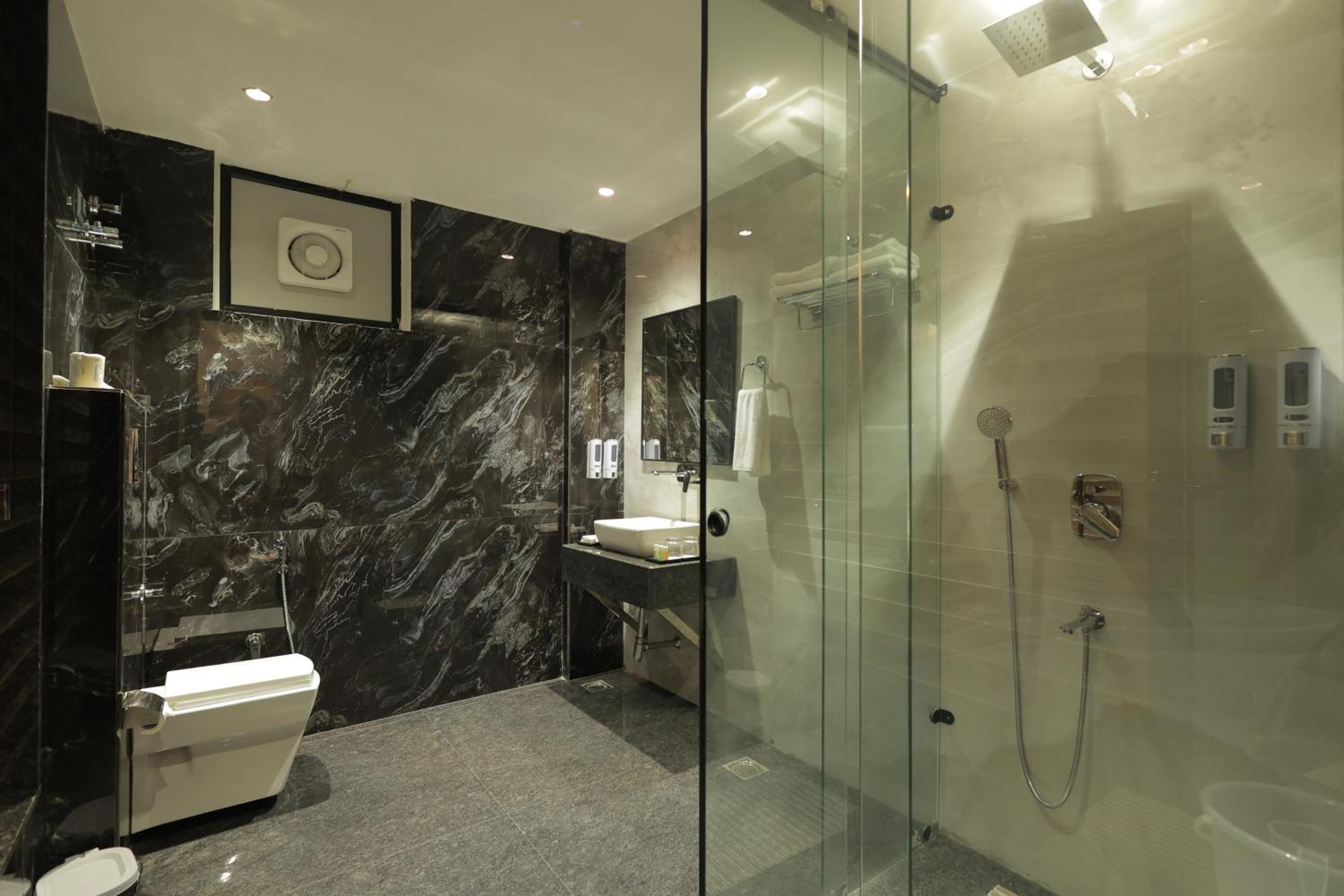 Snj Taj Grand Hotel Агра Екстериор снимка